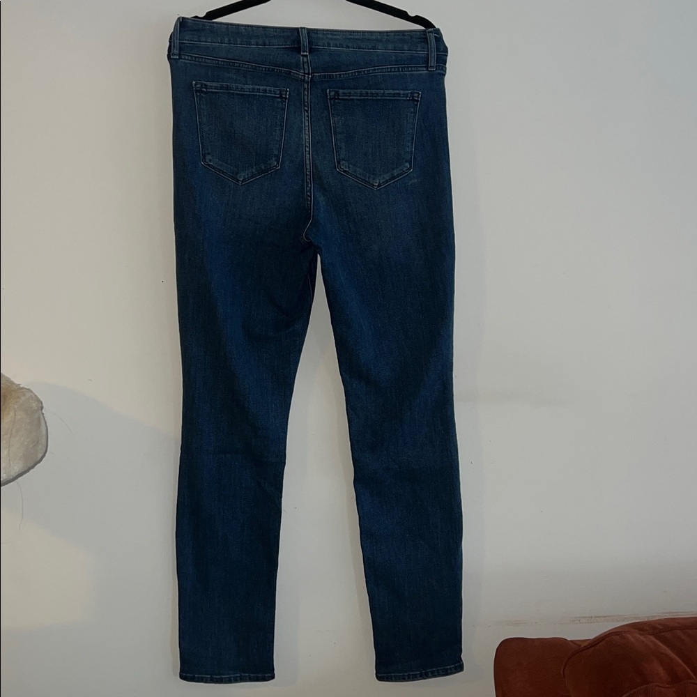 Old Navy -Wow Straight High-Rise Jeans - Picture 4 of 7